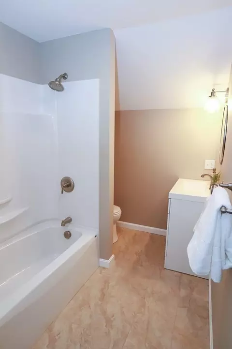 72 Monadnock St, Gardner, MA 01440 photo 34