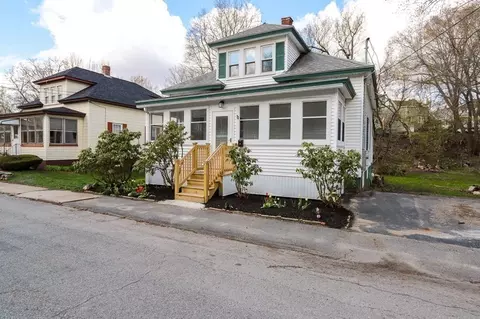 72 Monadnock St, Gardner, MA 01440 photo 2