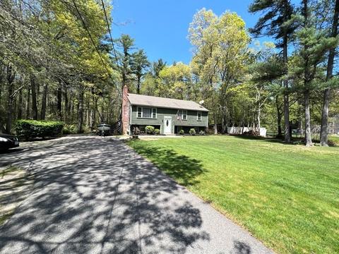 7 Morrisey Dr, Carver, MA 02330