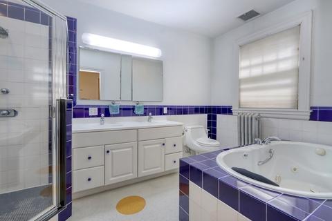 69 Naples Rd, Brookline, MA 02446 photo 19