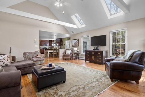 21 Bridle Path, Walpole, MA 02081 photo 12