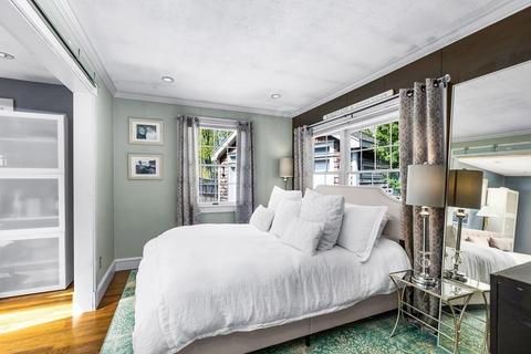 1 Whitehorse Rd, Hingham, MA 02043 photo 8