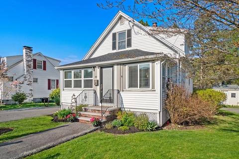 38 Beech St, Dedham, MA 02026 photo 2