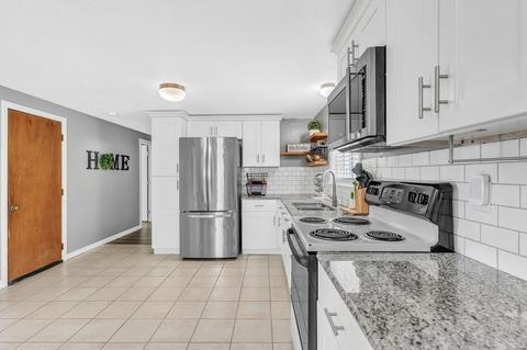 242 Gilbert Ave, Springfield, MA 01119 photo 13