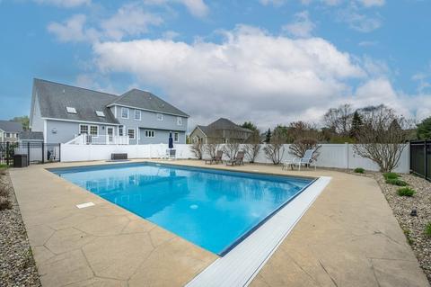 10 Devonshire Pl, Andover, MA 01810 photo 33