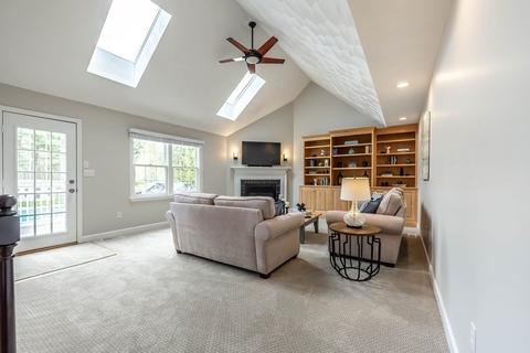 10 Devonshire Pl, Andover, MA 01810 photo 10