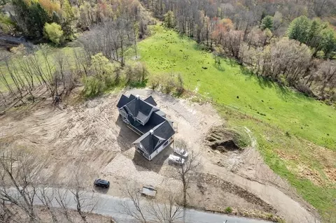 11 Bond Hollow Rd, Sutton, MA 01590 photo 9