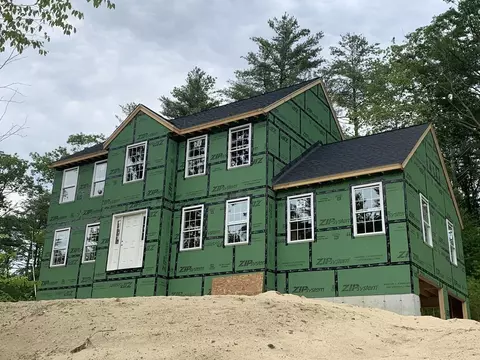 98 W Meadow Rd, Townsend, MA 01474
