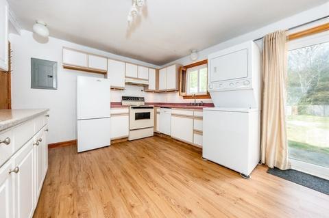 5 Pheasant Ave #3, Wareham, MA 02571 photo 3