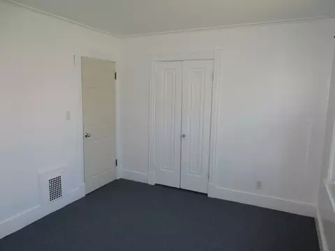423-425 Eastern Ave, Springfield, MA 01109 photo 10