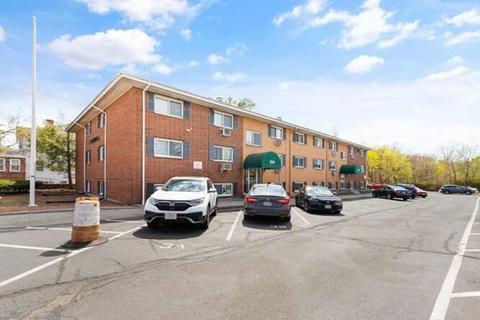 333 Central St #2B, Saugus, MA 01906
