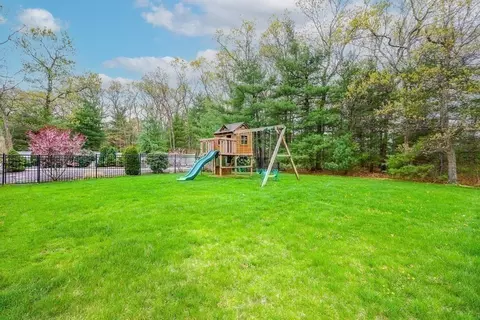 13 Dutchess Rd, Franklin, MA 02038 photo 29