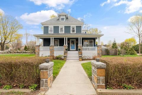 104 Main St, Rockport, MA 01966