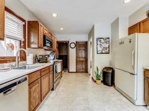 66 Sunapee St, Springfield, MA 01108 photo 22