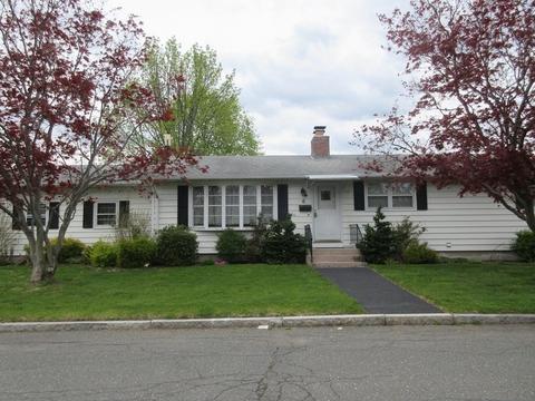 6 Glenwood St, Chicopee, MA 01013