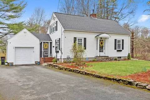 508 Pleasant St, Athol, MA 01331 photo 2