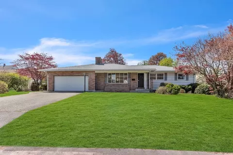 25 Hyde Ave, Chicopee, MA 01020 photo 1