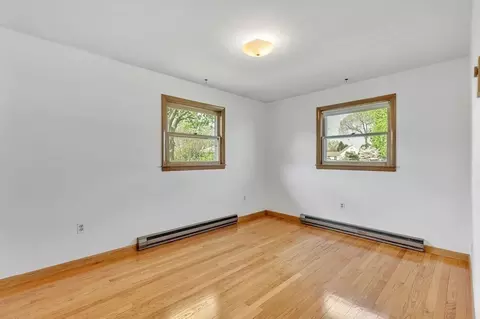 25 Hyde Ave, Chicopee, MA 01020 photo 22