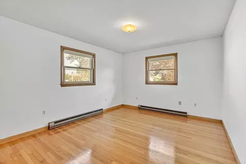 25 Hyde Ave, Chicopee, MA 01020 photo 18