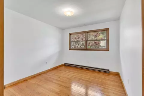 25 Hyde Ave, Chicopee, MA 01020 photo 20