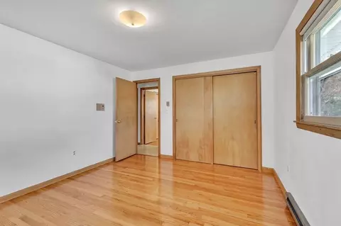 25 Hyde Ave, Chicopee, MA 01020 photo 23
