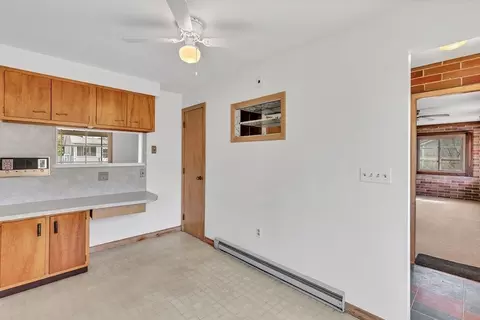 25 Hyde Ave, Chicopee, MA 01020 photo 15