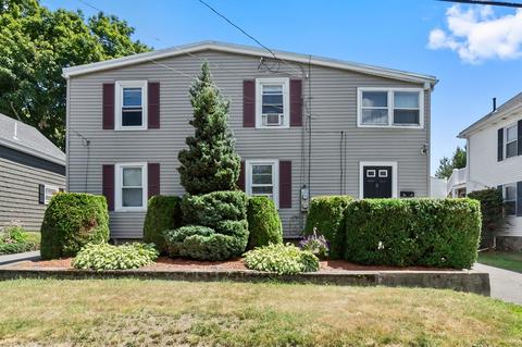 17 Mill St, Danvers, MA 01923 photo 1