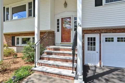 54 Audubon Rd, Reading, MA 01867 photo 2