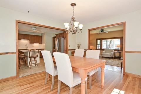 54 Audubon Rd, Reading, MA 01867 photo 9