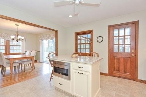 54 Audubon Rd, Reading, MA 01867 photo 12