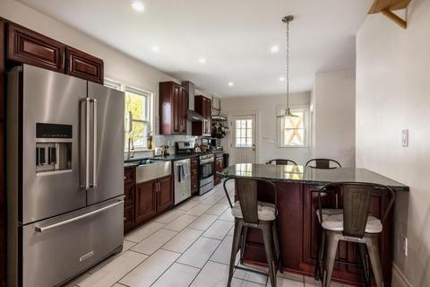 121 Main St, Saugus, MA 01906 photo 4