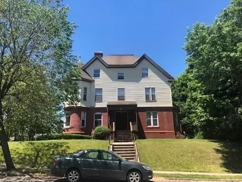 235 Beech St, Holyoke, MA 01040 photo 12