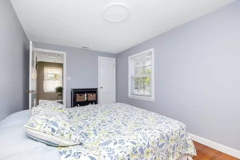 18 Redstone Dr, Springfield, MA 01118 photo 19