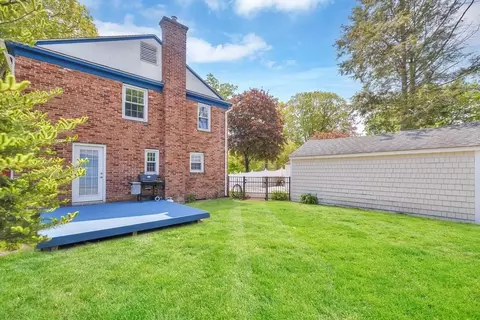18 Redstone Dr, Springfield, MA 01118 photo 29