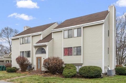 45 Stevens St #2, Lowell, MA 01851