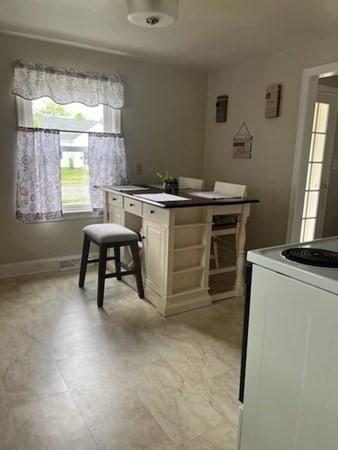132 Ashbrook St, Springfield, MA 01118 photo 7