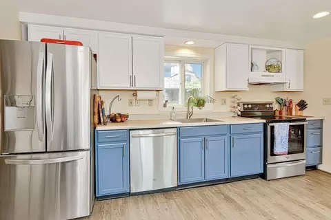 56 Main St, Hull, MA 02045 photo 14