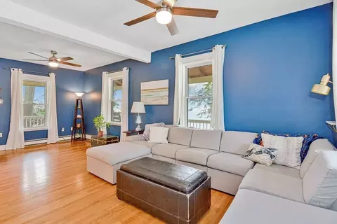 56 Main St, Hull, MA 02045 photo 6