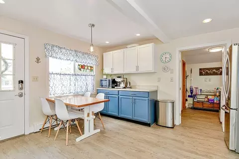 56 Main St, Hull, MA 02045 photo 12