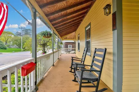 56 Main St, Hull, MA 02045 photo 3