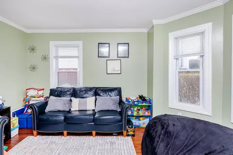 46 Eade St, Lynn, MA 01902 photo 5