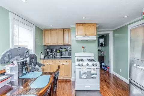 46 Eade St, Lynn, MA 01902 photo 11