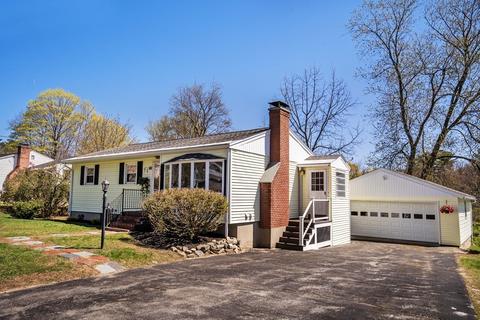 100 Millville St, Salem, NH 03079