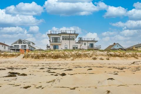 504 N End Blvd UNIT C, Salisbury, MA 01952