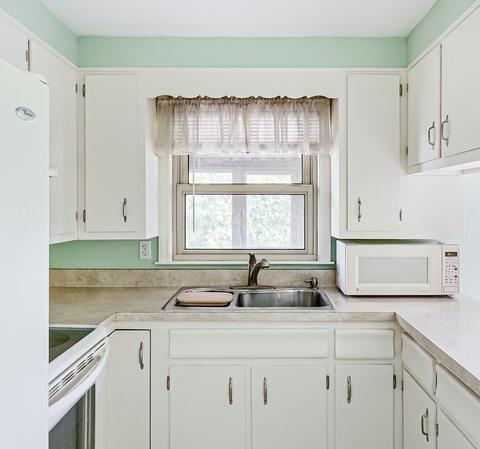 41 Thornton Rd, Worcester, MA 01606 photo 11