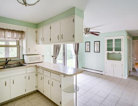 41 Thornton Rd, Worcester, MA 01606 photo 8