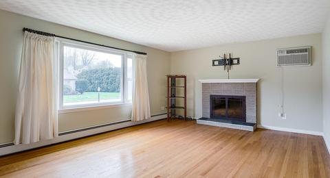 41 Thornton Rd, Worcester, MA 01606 photo 3