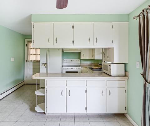 41 Thornton Rd, Worcester, MA 01606 photo 9