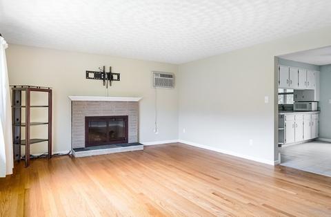 41 Thornton Rd, Worcester, MA 01606 photo 4