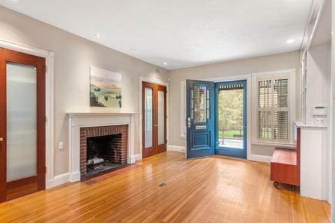 8 Griggs Ter, Brookline, MA 02446 photo 11